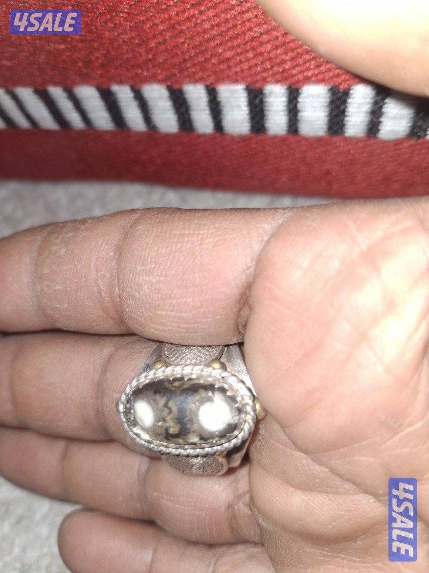 للبيع خاتم الكوبرا العجيب2