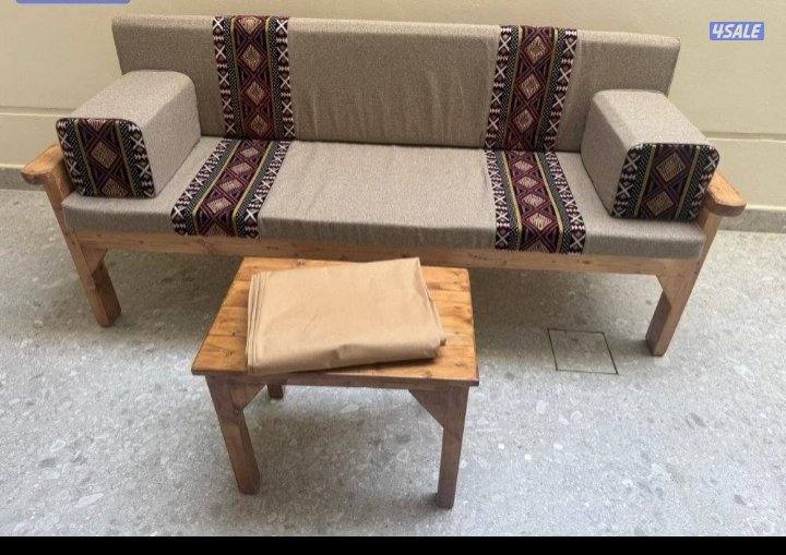 للبيع كراسي خشب جاهز وتفصال حسب طلب2