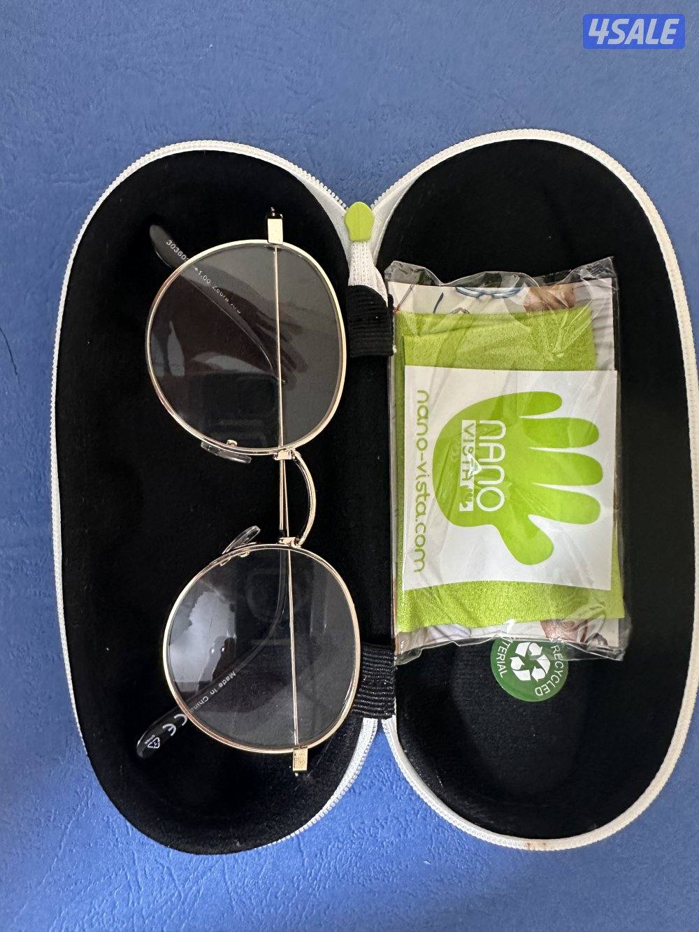 نظارة طبيه تصلح للنساء والرجال إطار ذهبي0