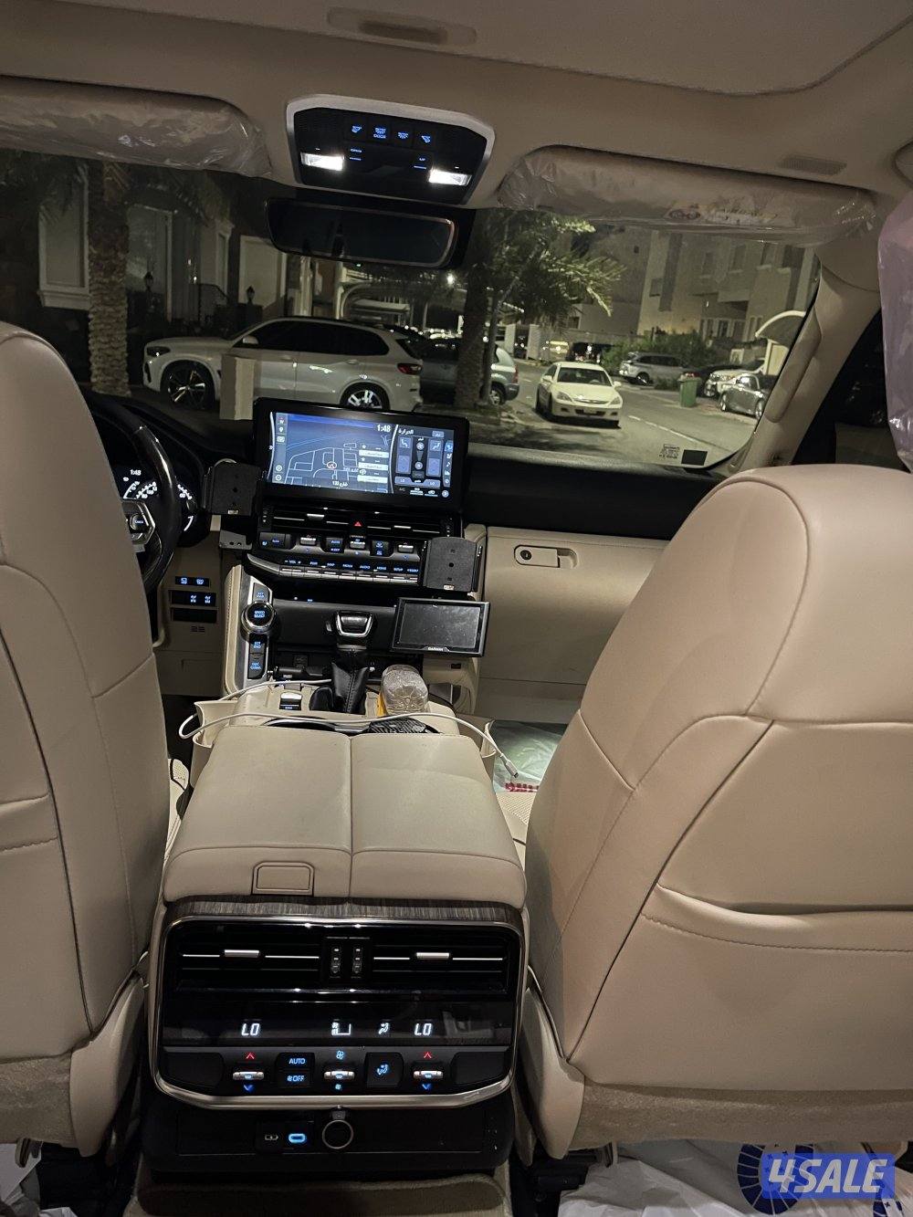 للبيع لاند  مديل2022 Vx بدون تيربو اسود لمعه حماية فل بدي تظليل حراري1