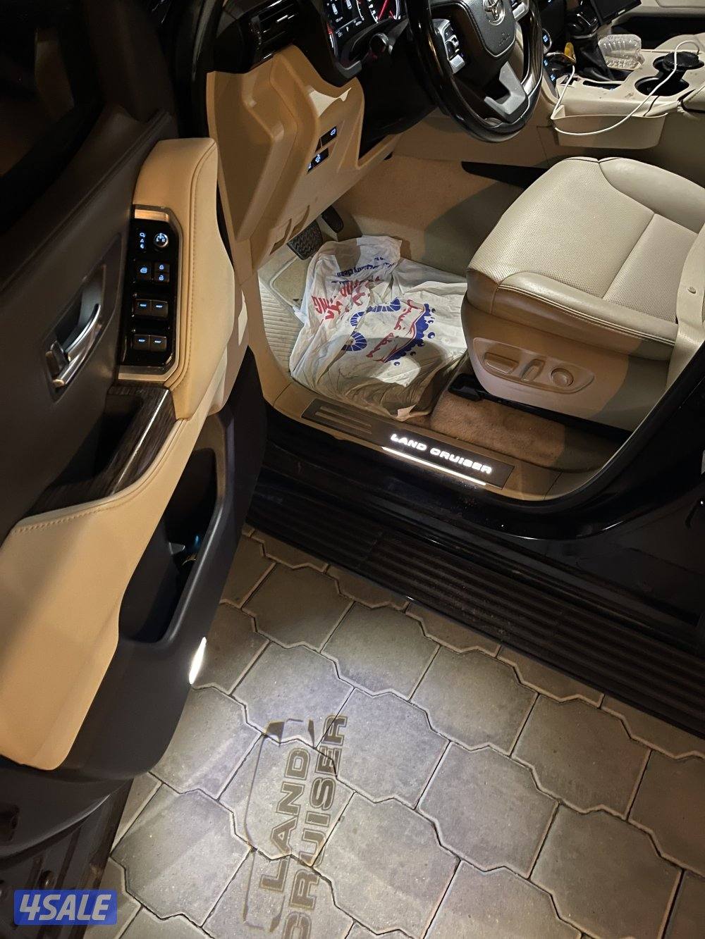 للبيع لاند  مديل2022 Vx بدون تيربو اسود لمعه حماية فل بدي تظليل حراري3