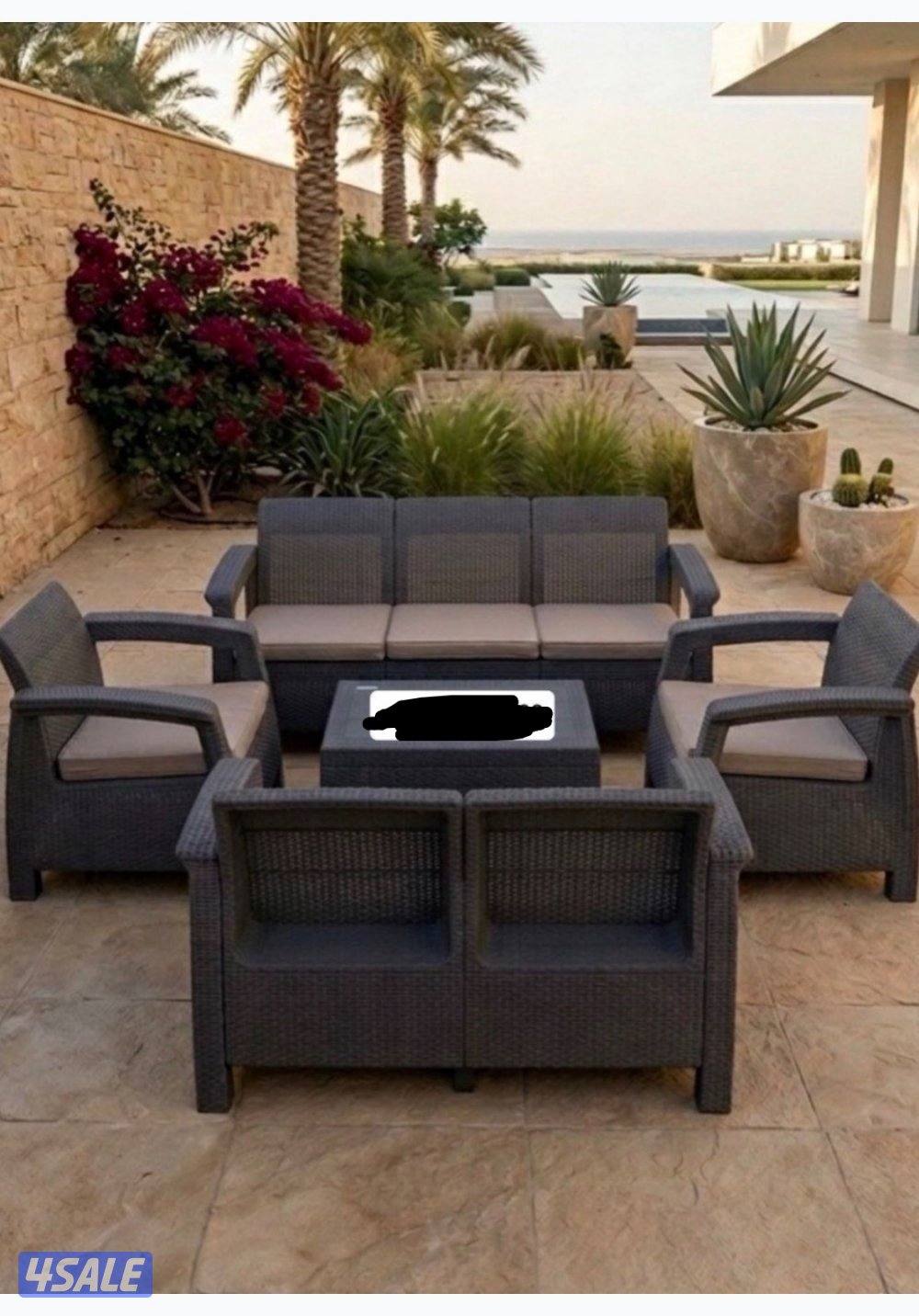 للبيع كراسي نفس الصوره0