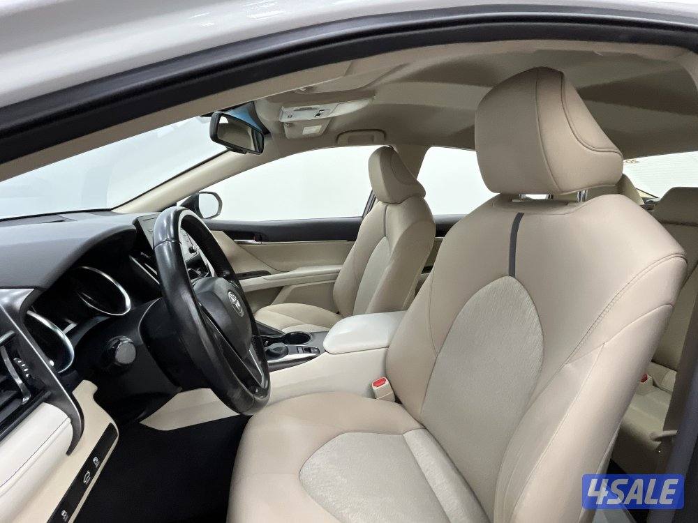 TOYOTA CAMRY Toyota CAMRY 20235