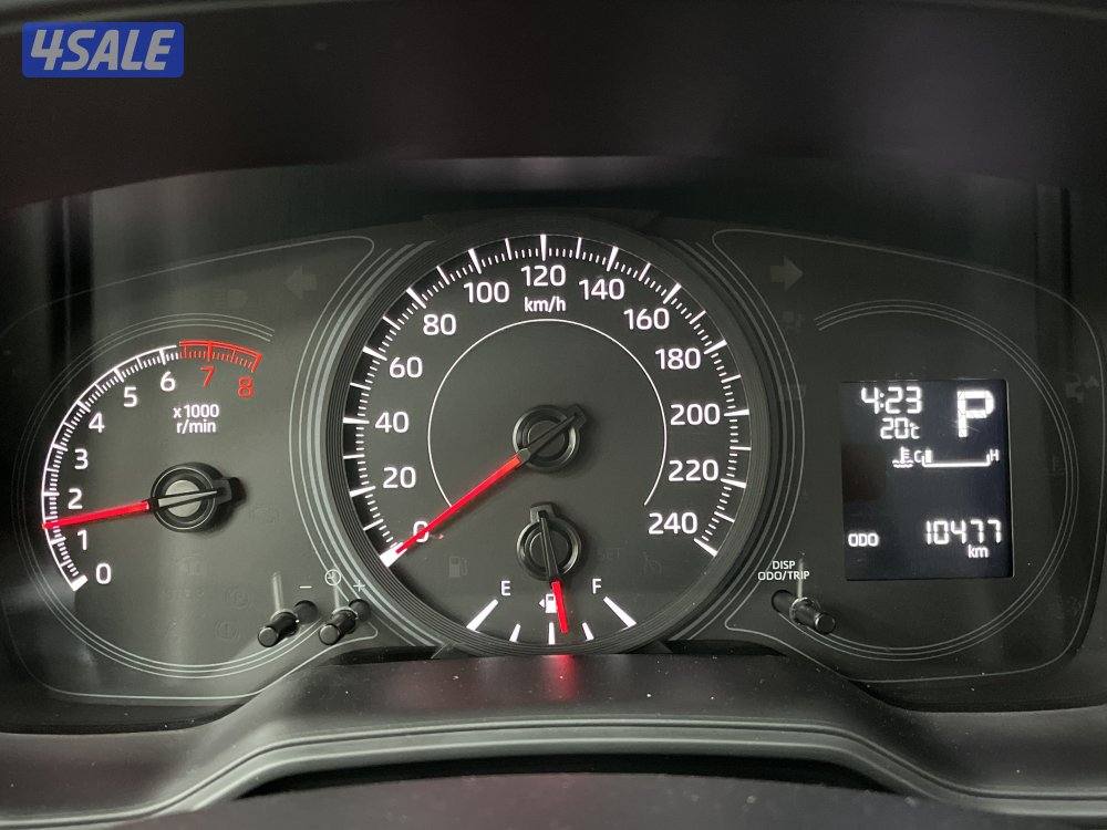 TOYOTA COROLLA 1.6L XLI STD OPTION6