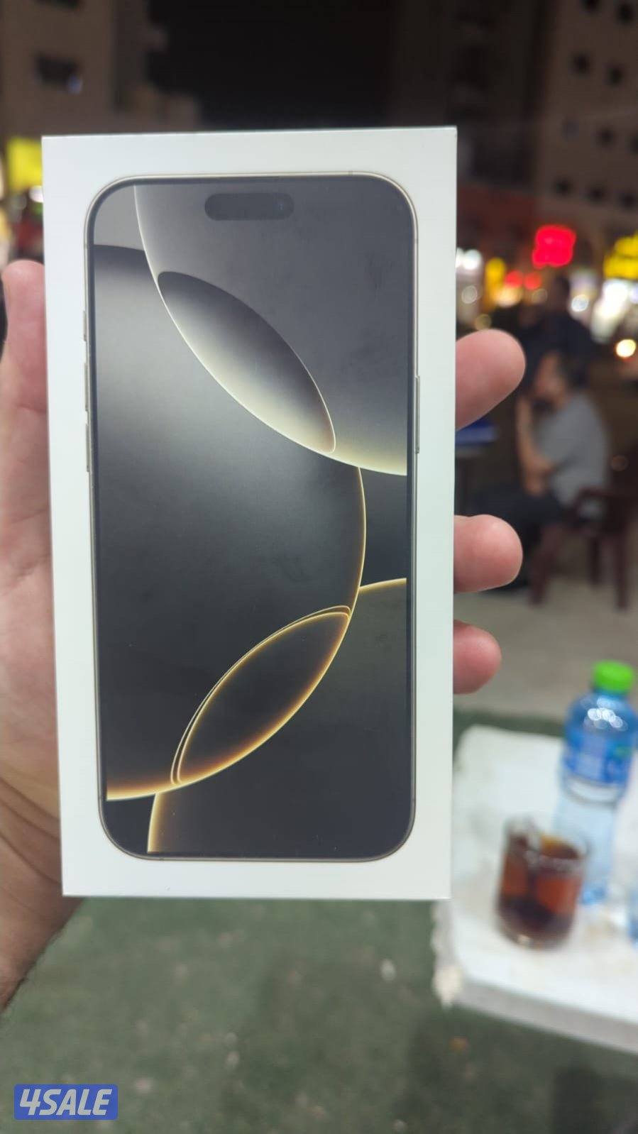 ايفون 16 برو ماكس 256 اللون التيتانيوم الطبيعي- جديد لم يتم فتح العلبة1