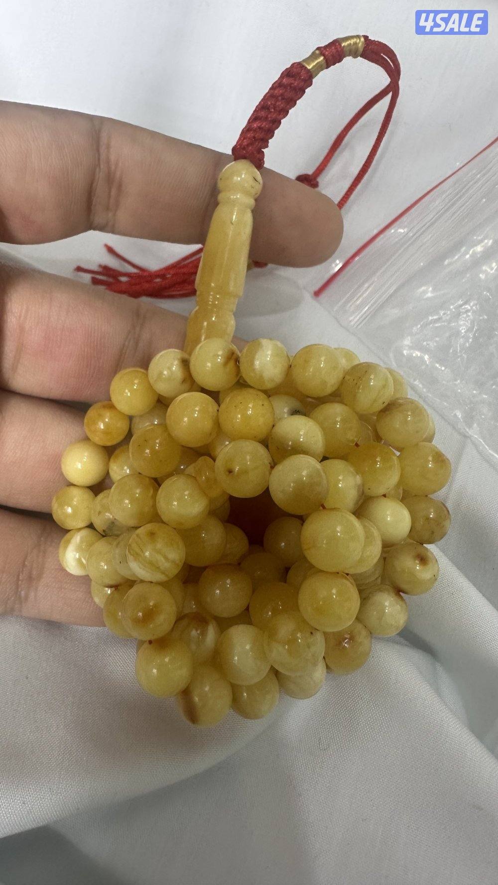 مسابيح كهرب اثنين تعجين على تشخيط خفيف اللهم بارك شي جميل3