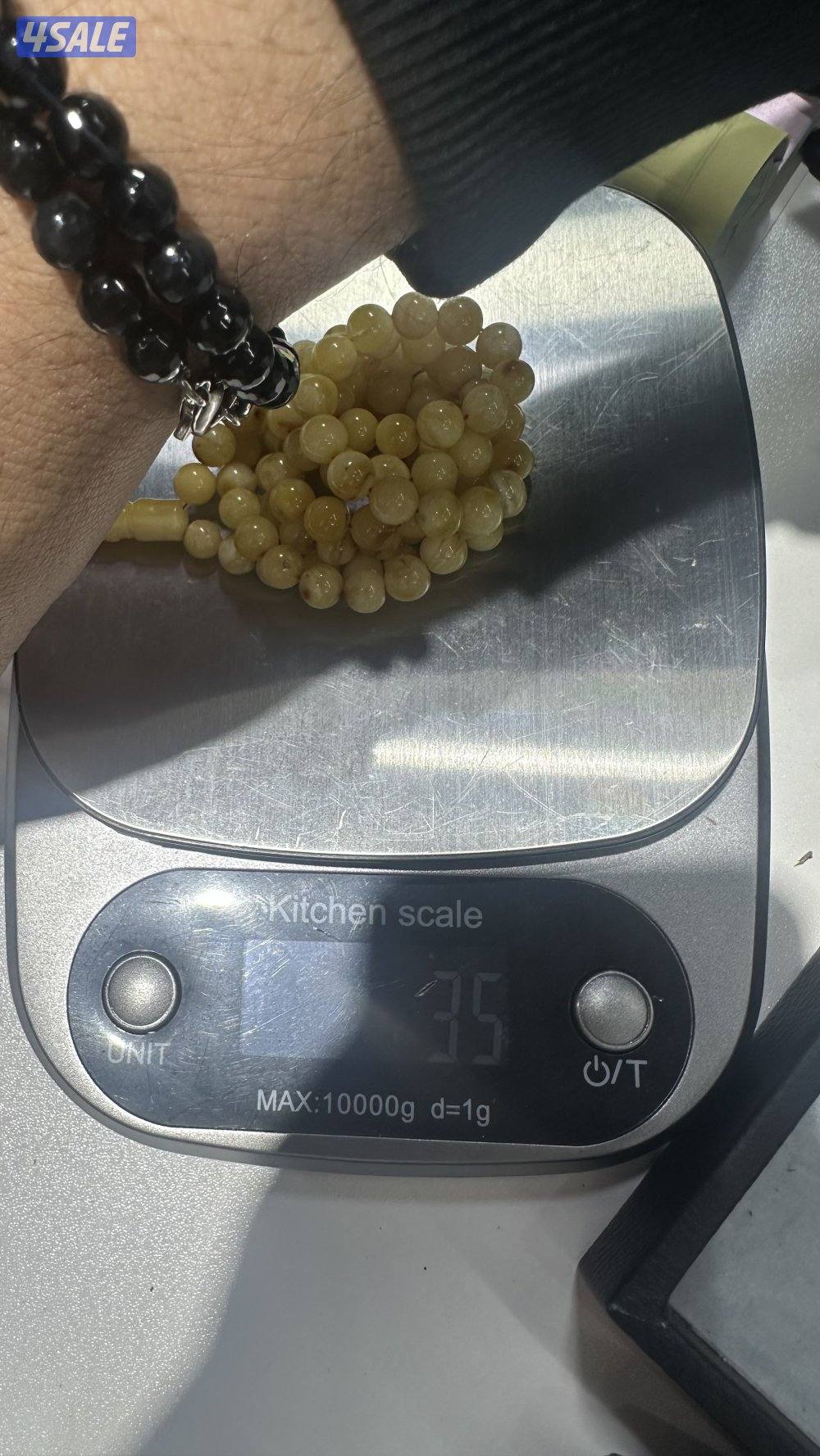 مسابيح كهرب اثنين تعجين على تشخيط خفيف اللهم بارك شي جميل6