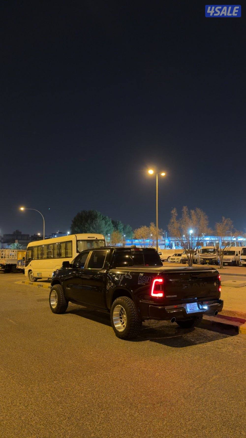 للبيع رام لارامي سبورت مواصفات خاصه وارد الكويت مديل 20195