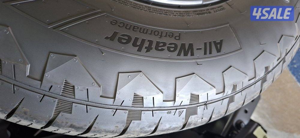 ٤ تواير نيكسن كوري3