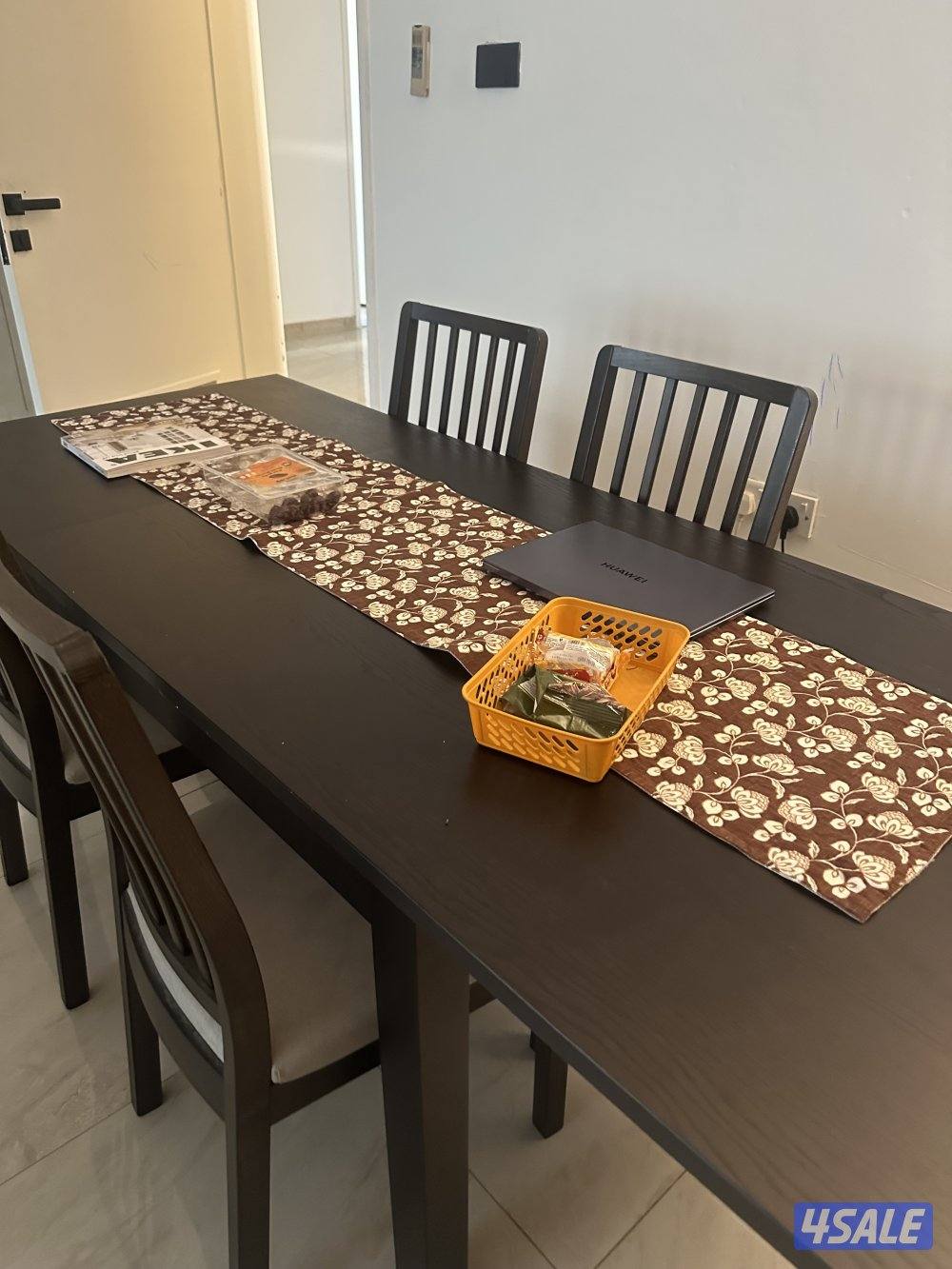 4-6 person adjusted dinning table1