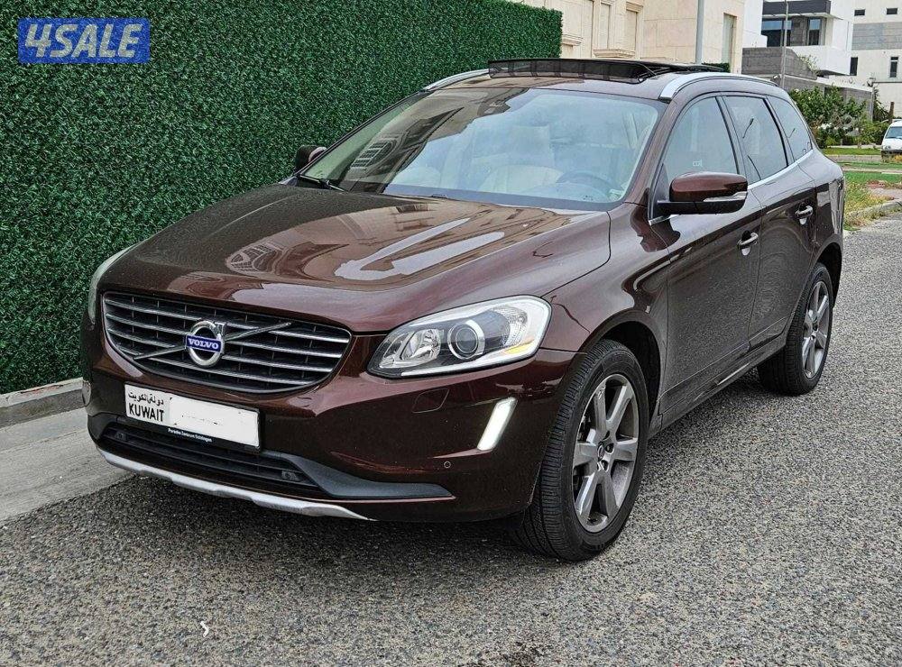 فولفو  XC60 طراز 2014 6 سلندر دفع رباعي0