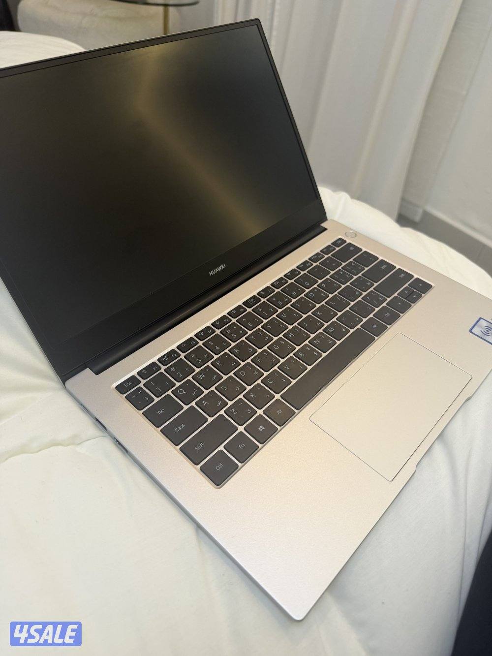 لابتوب هواوي/ التواصل واتساب2
