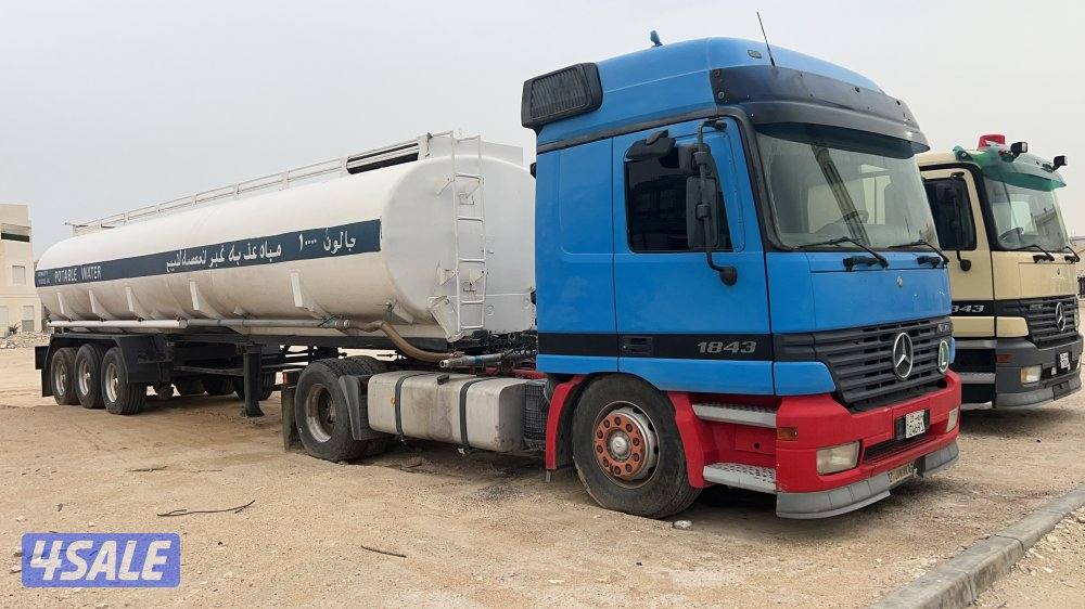 تريله مع صهريج مياه ستانل ستيل0