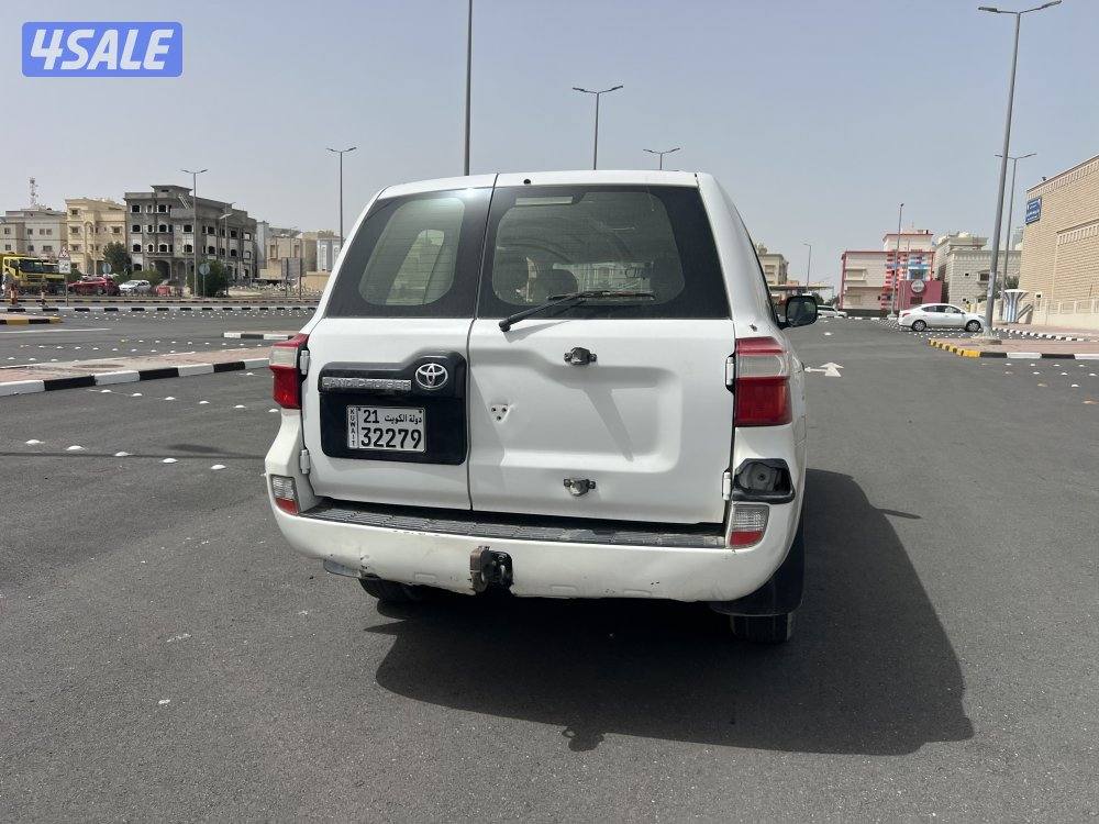 للبيع لاند كروزر ديزل3