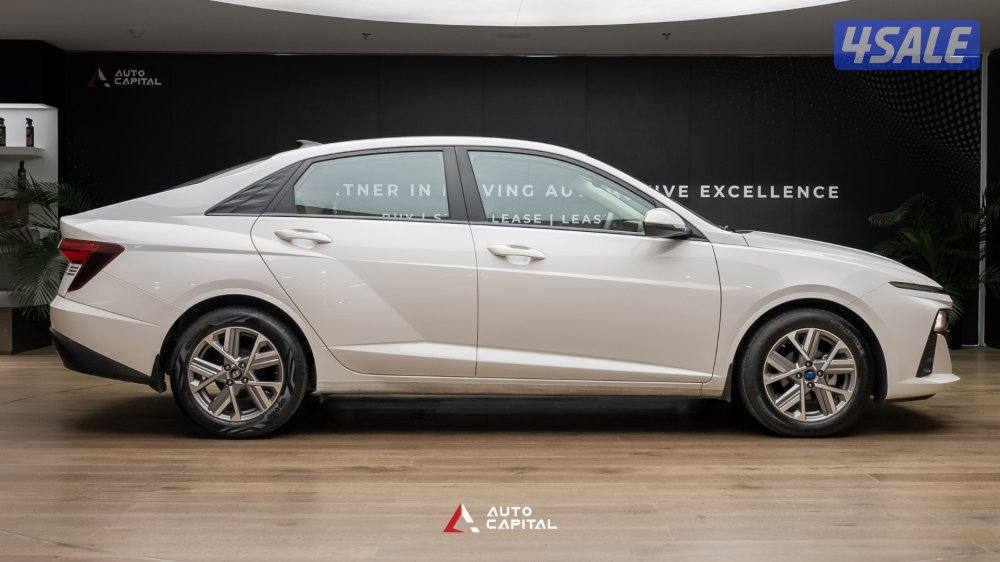 Hyundai Accent 1.5 City Car5