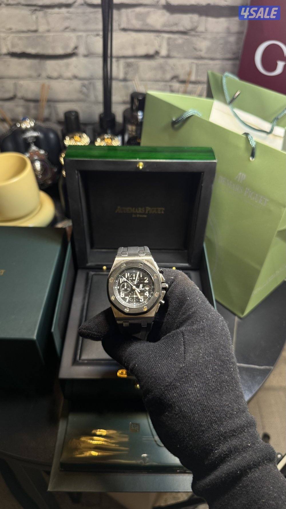 ساعات مختلافه8