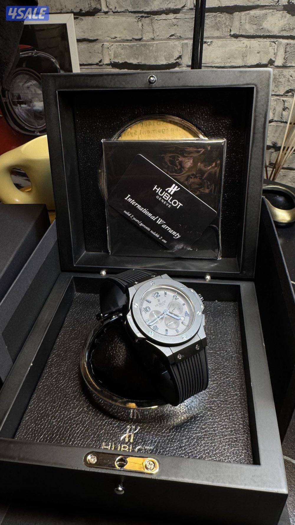 ساعات مختلافه9