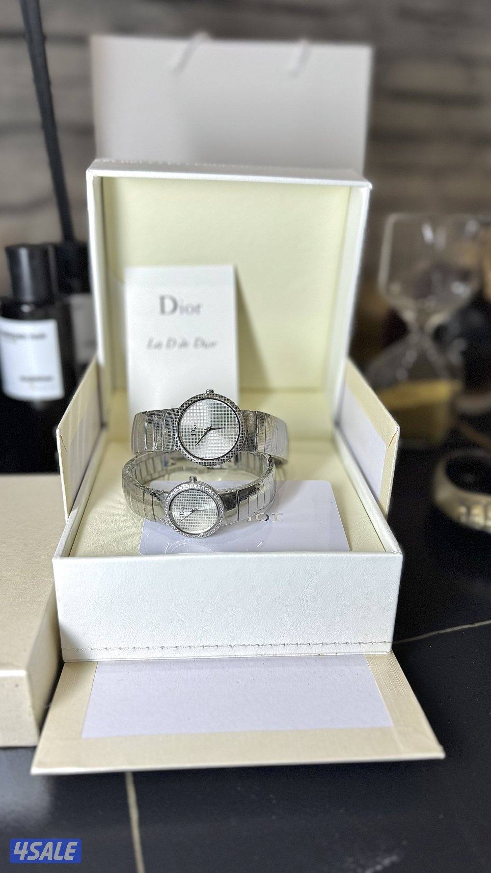 ديور ساعه نسائيه0