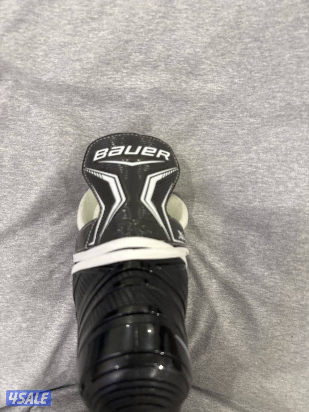 Skating shoes/حذاء تزحلج6