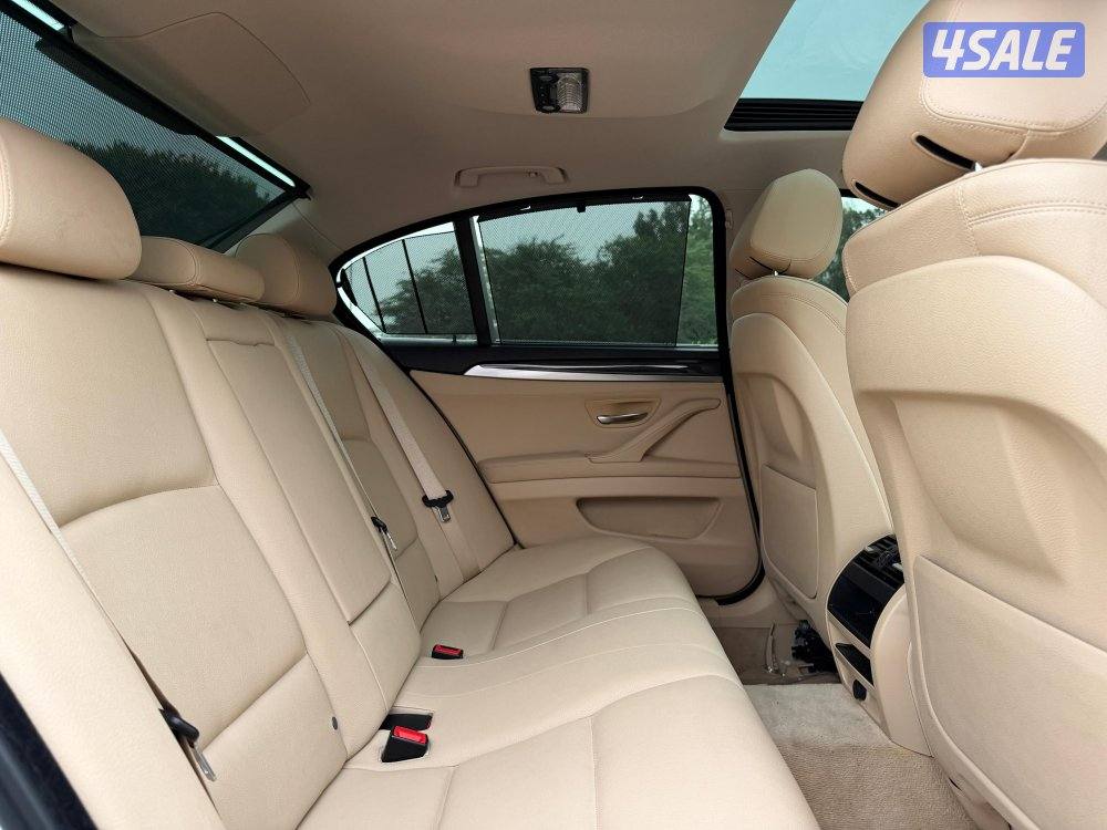 للبيع . بي ام دبليو 520i . م 20155