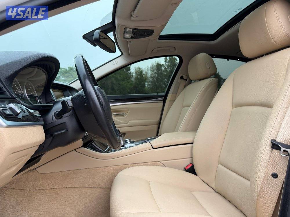 للبيع . بي ام دبليو 520i . م 20157