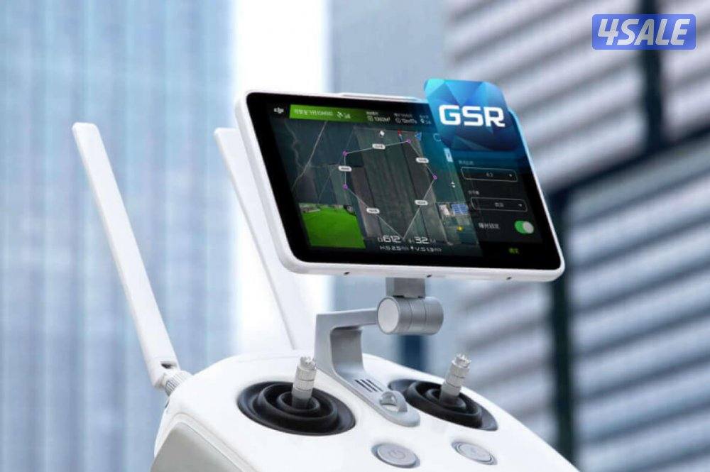 Phantom 4 Pro RC With Built-in Screen Display Screen1