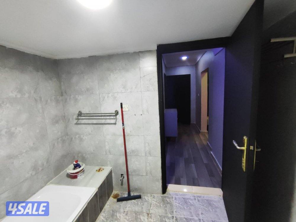 شقه خلو للايجار بحولي غرفتين وصاله كبيره ومطبخ وحمام14