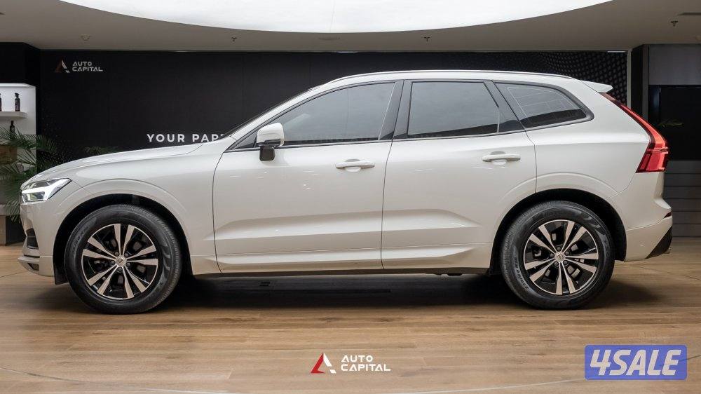 Volvo XC60 T5 Luxury SUV City Car5