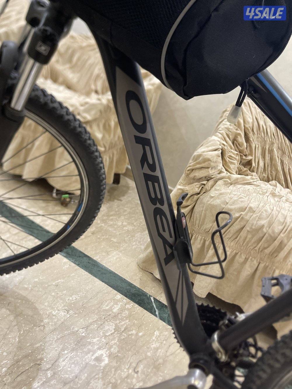 للبيع Orbea اسباني وربيا استعمال خفيف ومخزن12