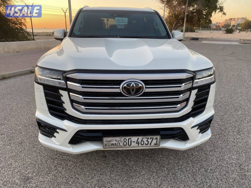 لاند كروزر GXR الساير 2024 TWN TURBO AEROs  المالك الاول شرط الفحص1