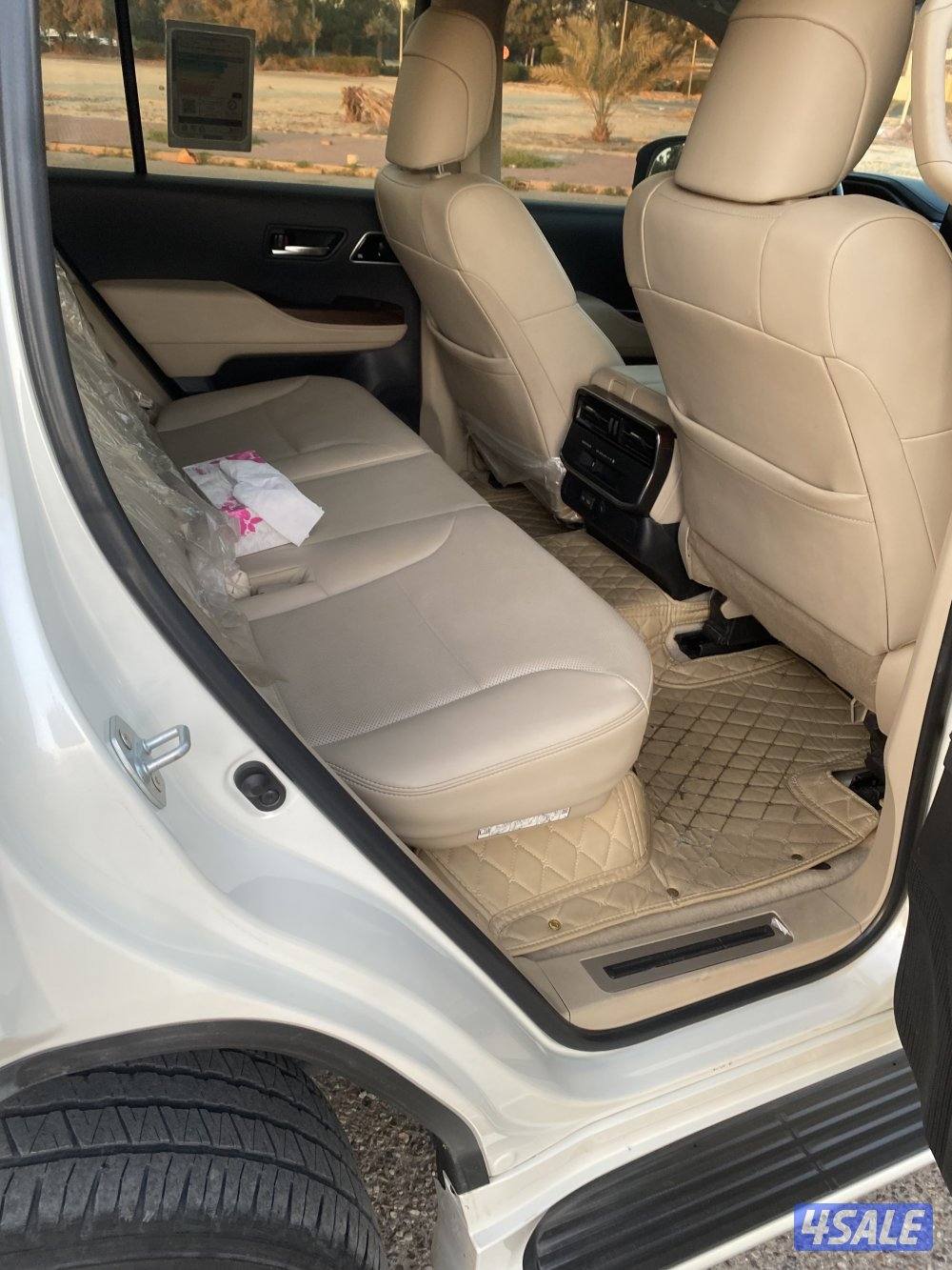 لاند كروزر GXR الساير 2024 TWN TURBO AEROs  المالك الاول شرط الفحص5