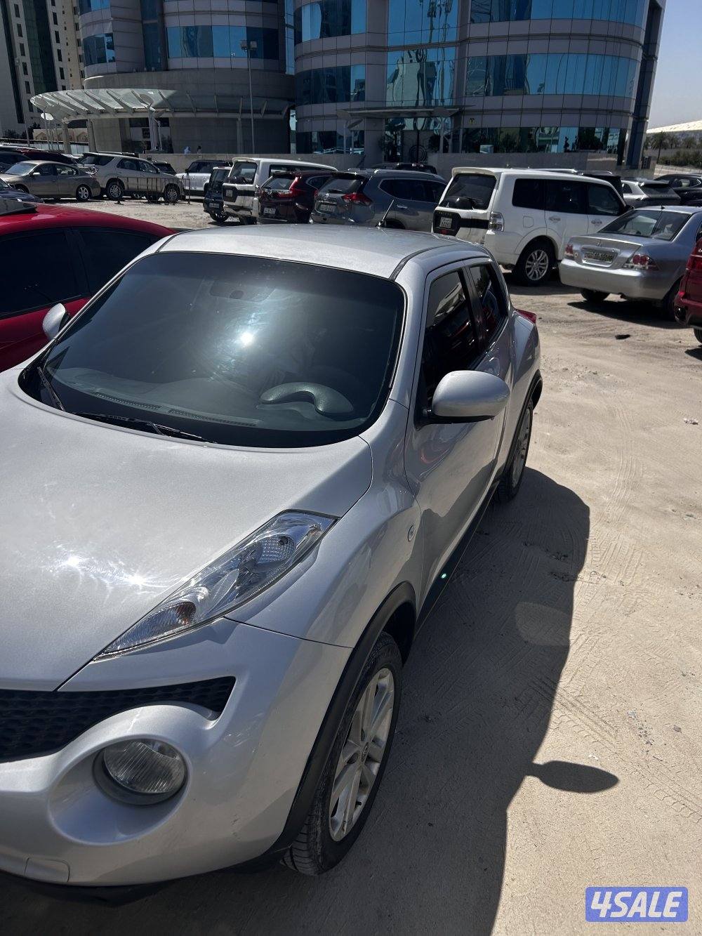 نيسان جوك ٢٠١٣ ماشي ١٥٤ الف افحص وشوف اذا في شي نزل من سعر التصليح1