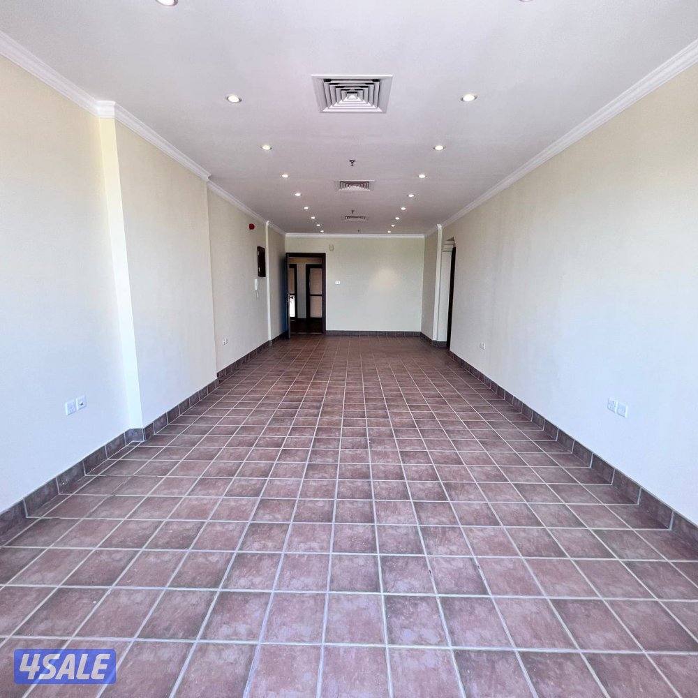 شقة إطلالة بحرية مباشرة للإيجار في السالمية11