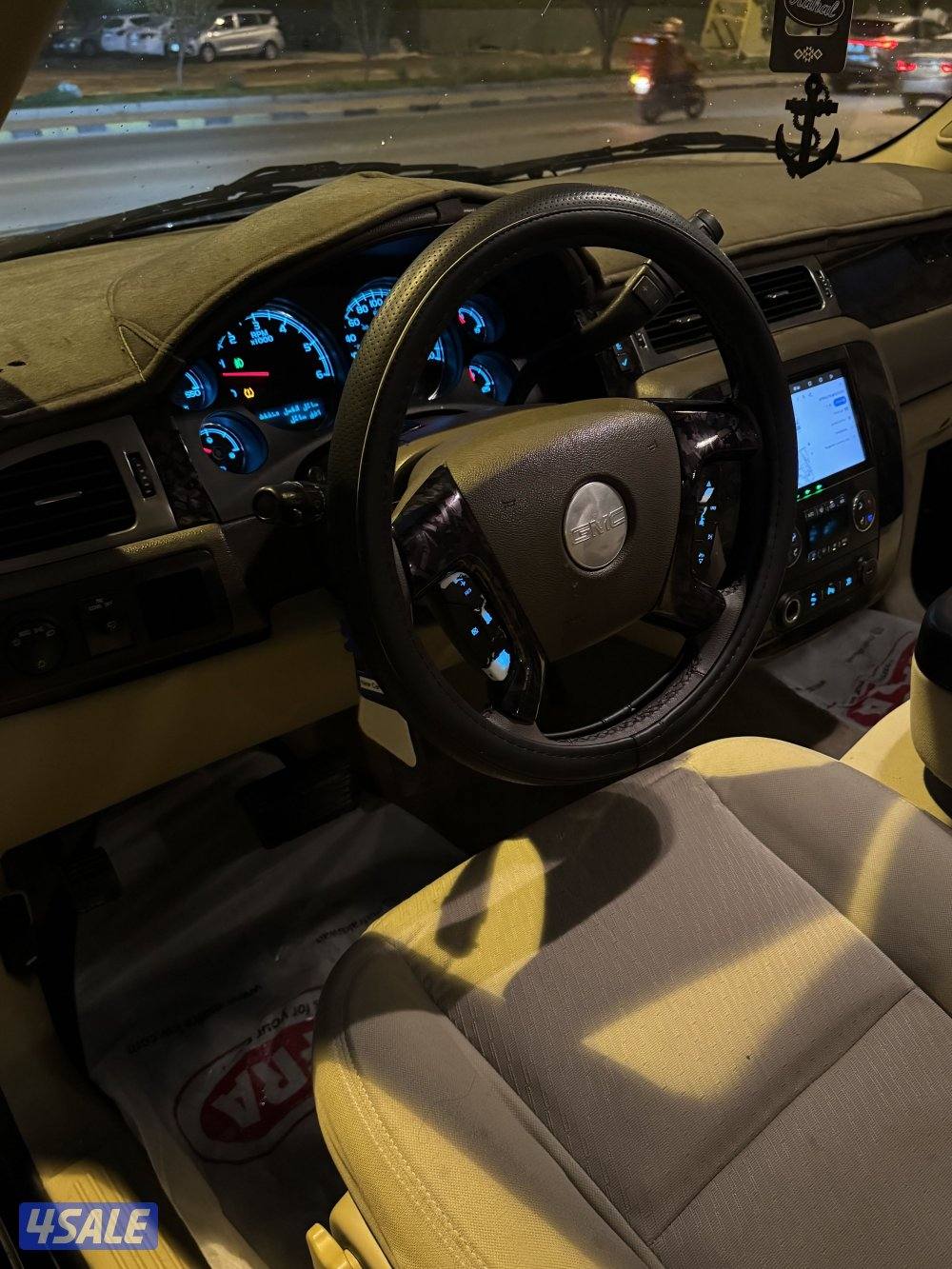 للبيع يوكن  مديل 2010 شرط الفحص بالكامل البدي جم قطعه ممشى 3591