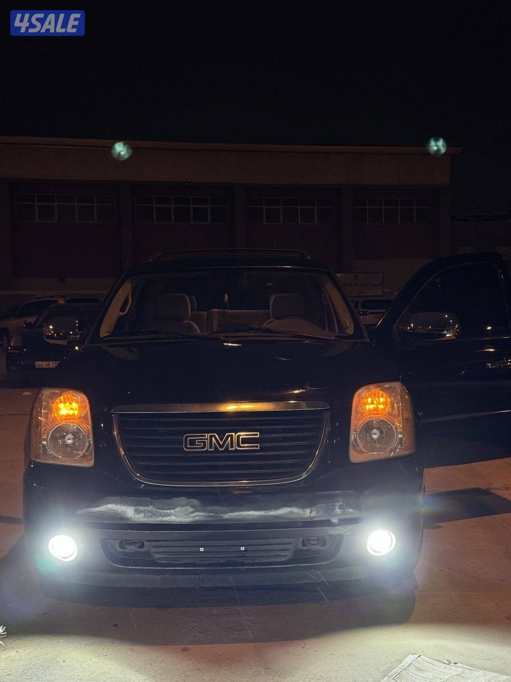 للبيع يوكن  مديل 2010 شرط الفحص بالكامل البدي جم قطعه ممشى 3595