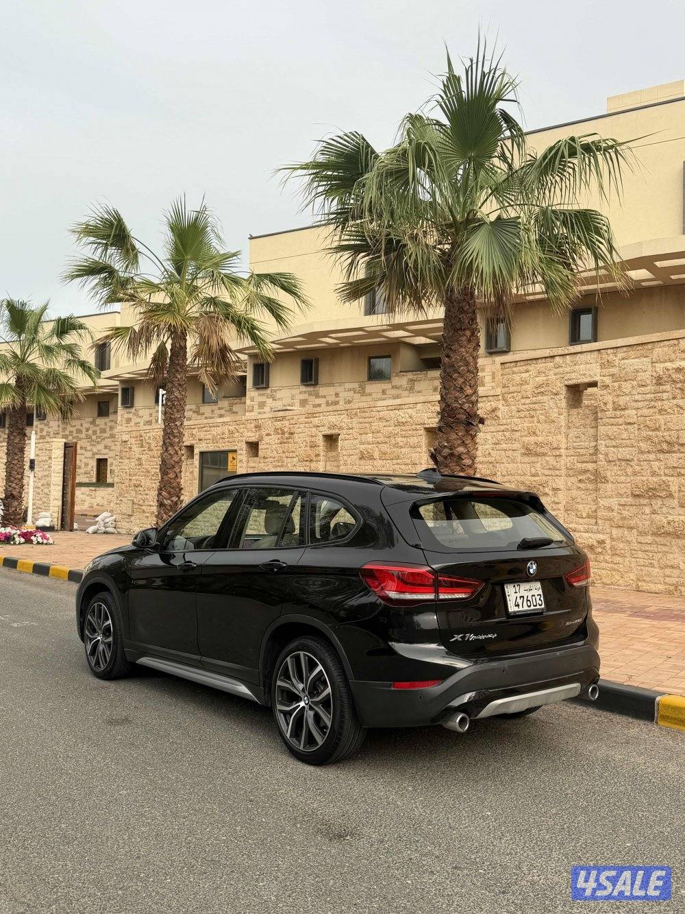 فنطيس للبيع جيب بي ام X1 موديل 20206