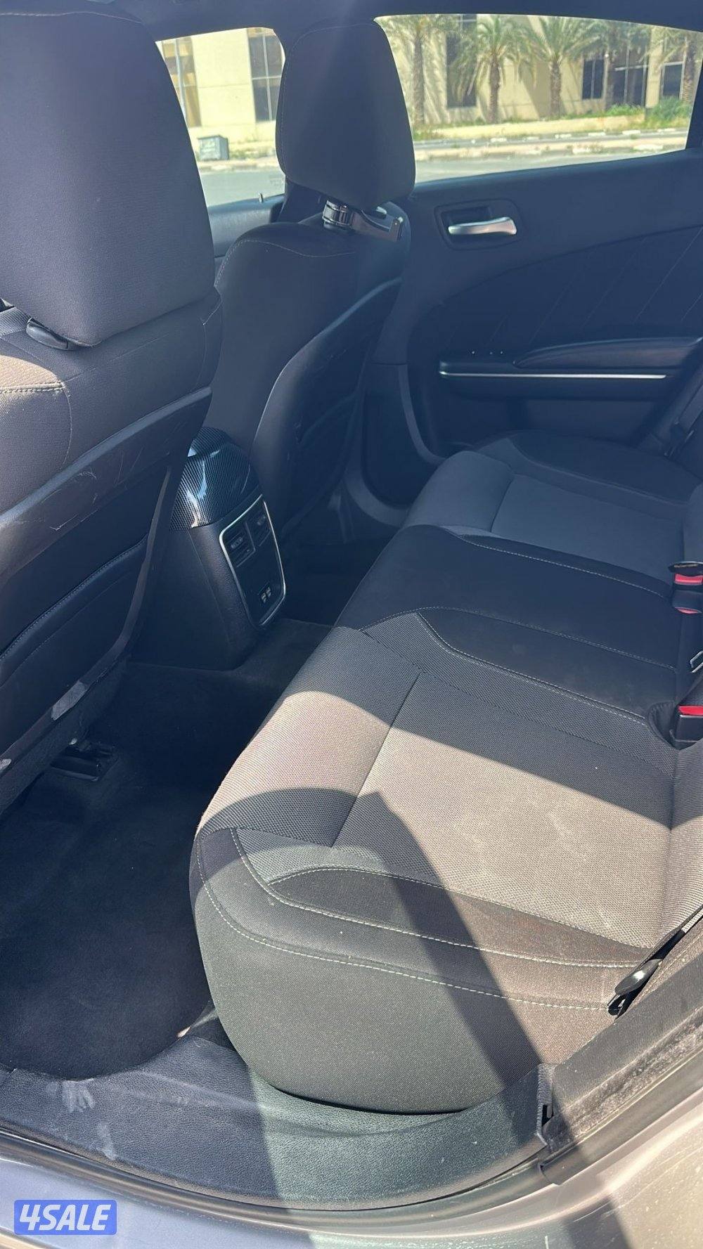 دوج شارجر 2015 للبيع3