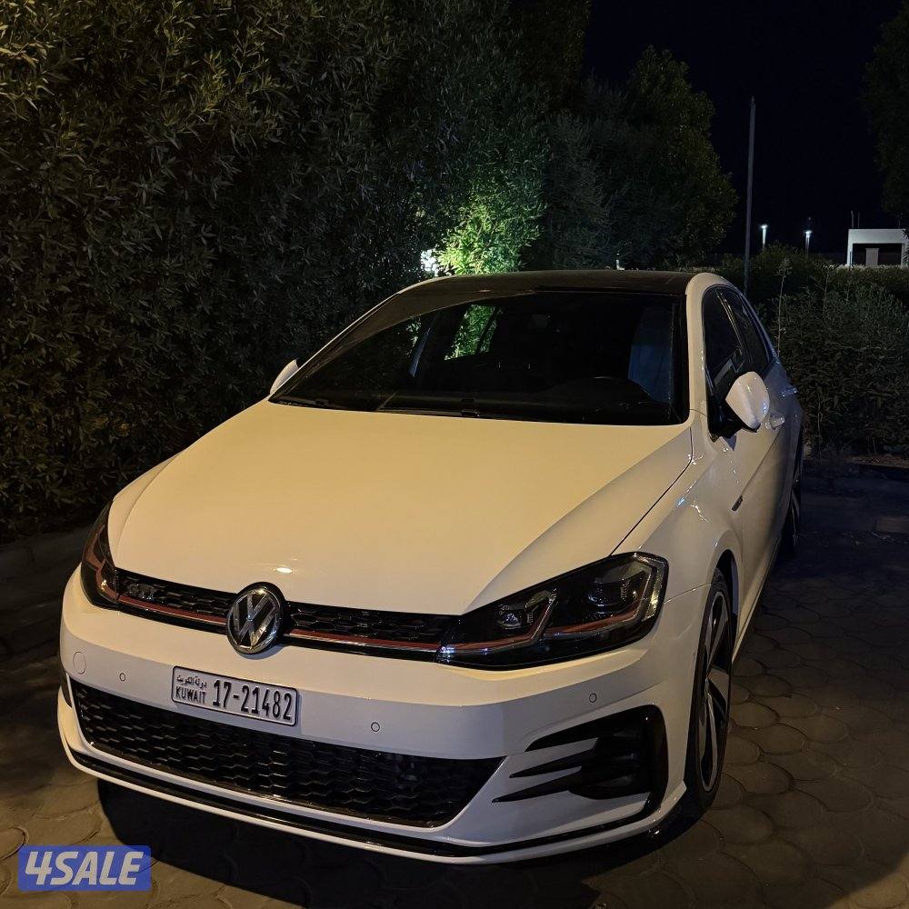 للبيع جولف GTI بحالة نادرة 20195