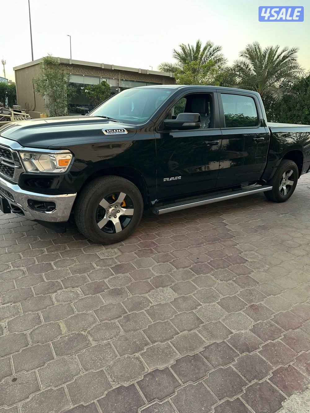 وانيت دوج رام ٢٠٢٣ وارد الوكاله عداد ٨٦ ألف شرط الفحص صبغ وكاله0