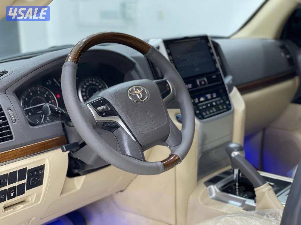 تويوتا لاندكروزر 2016 Gxr وكالة البحرين جاهزة للتصدير مع التخليص4