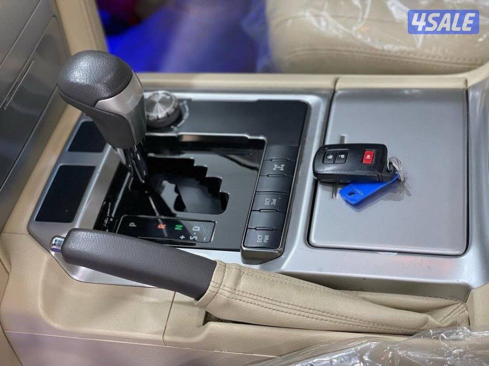 تويوتا لاندكروزر 2016 Gxr وكالة البحرين جاهزة للتصدير مع التخليص6