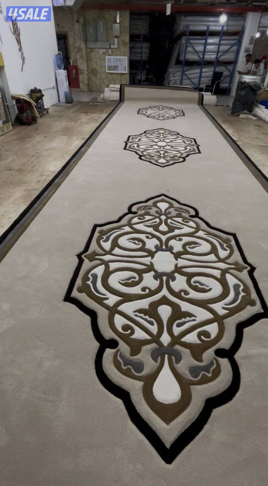 يوجد لدينا سجاد فندقي ومشجر وساده قص بالمتر حسب الطلب +نقشات حفر يدوي10