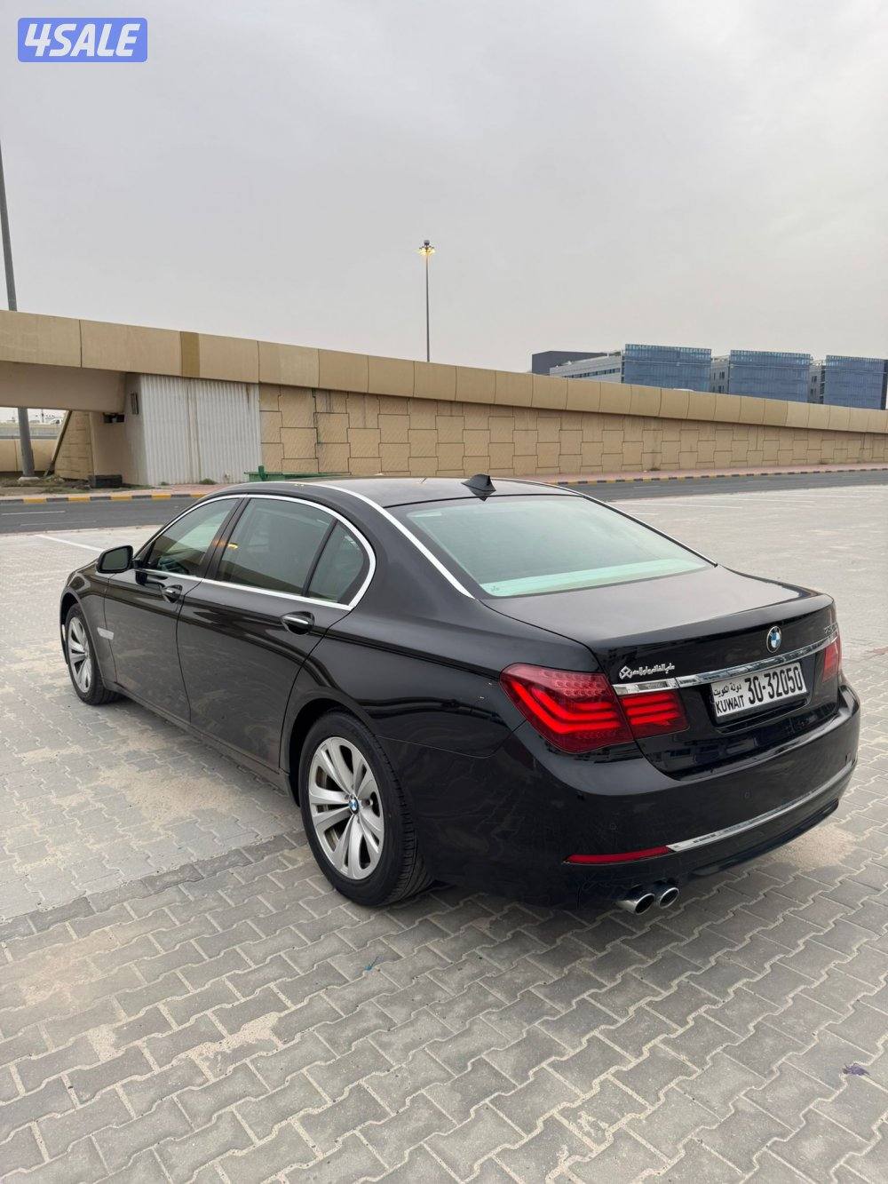 بي أم دبليو 740Li ٢٠١٤ الغانم عداد ٨٣ ألف شرط الفحص صبغ باب الدبه فقط1