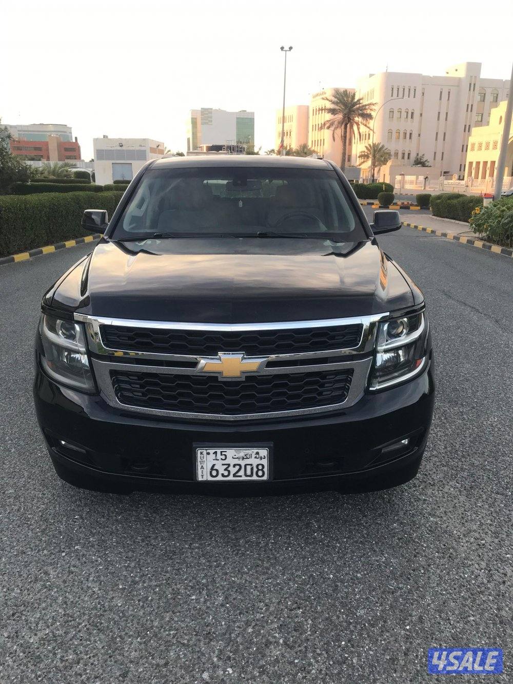 جيب تاهو  LS2 مديل 2017 لون اسود بحاله جيده3