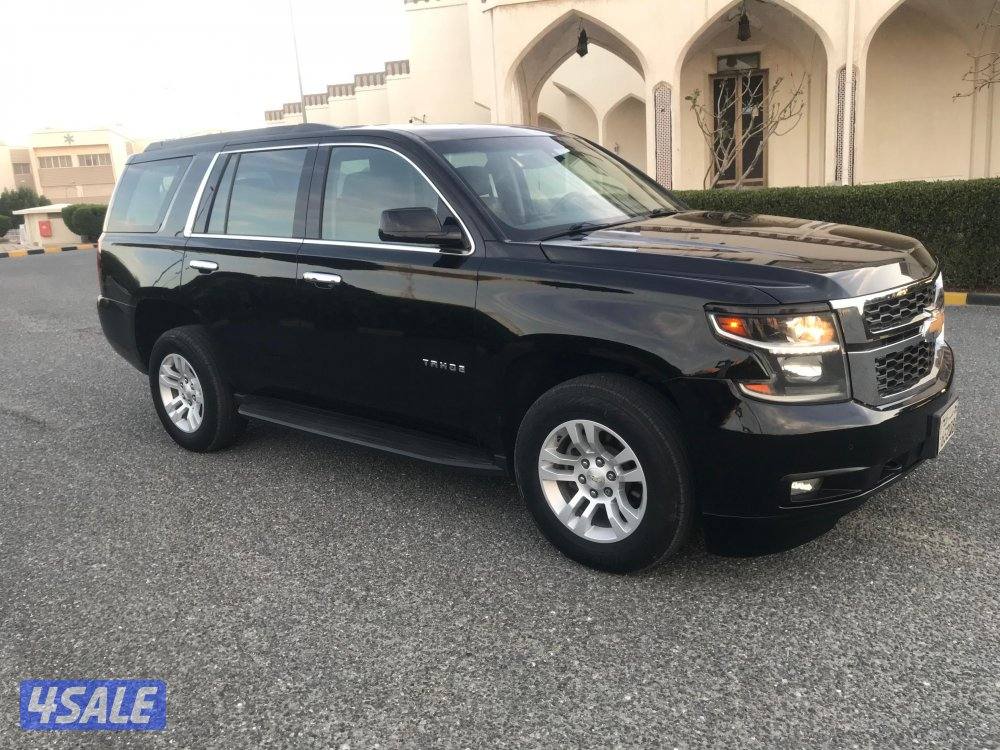 جيب تاهو  LS2 مديل 2017 لون اسود بحاله جيده9