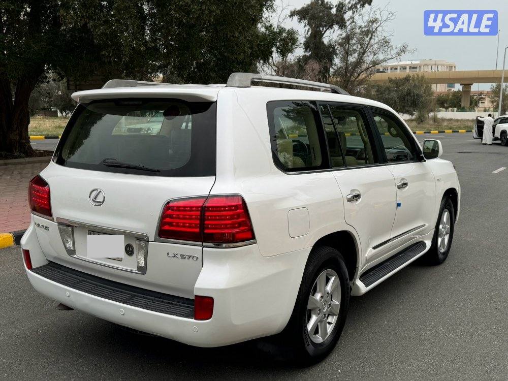 LX570-2010 صبغ وكالة4