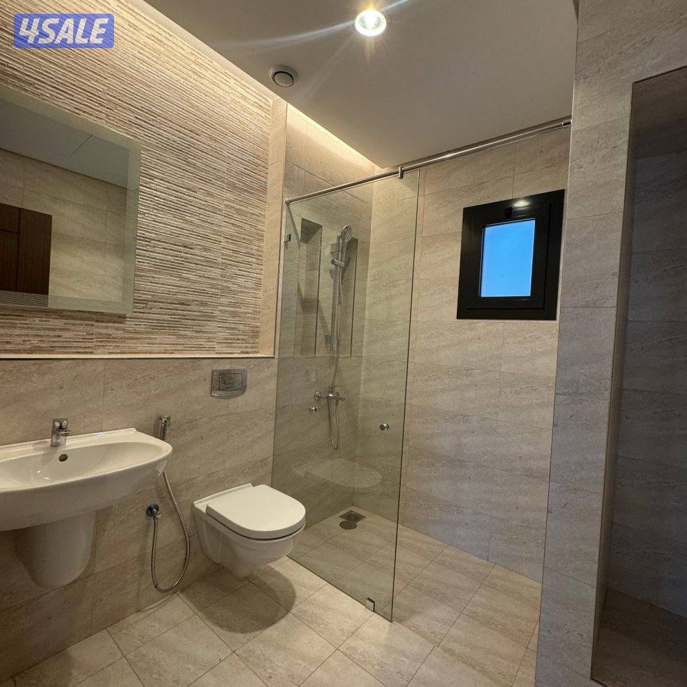 شقة نصف مفروشة إطلالة بحرية للإيجار في ضاحية حصة المبارك8