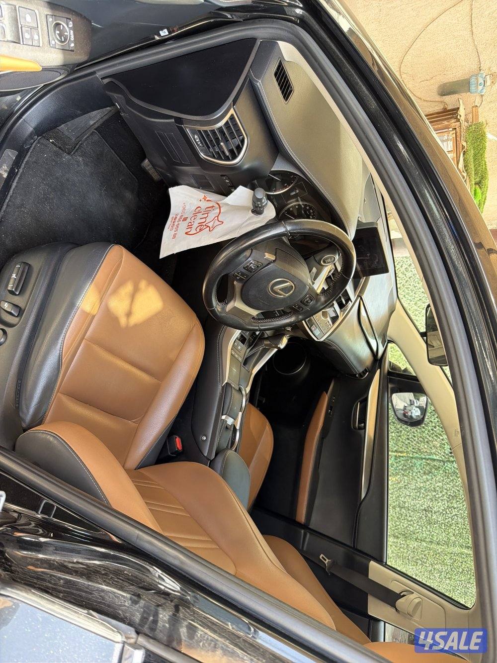 سيارة لكزس nx2019 فل مواصفات ماشية ١١٠ الف السيارة نظيفة2