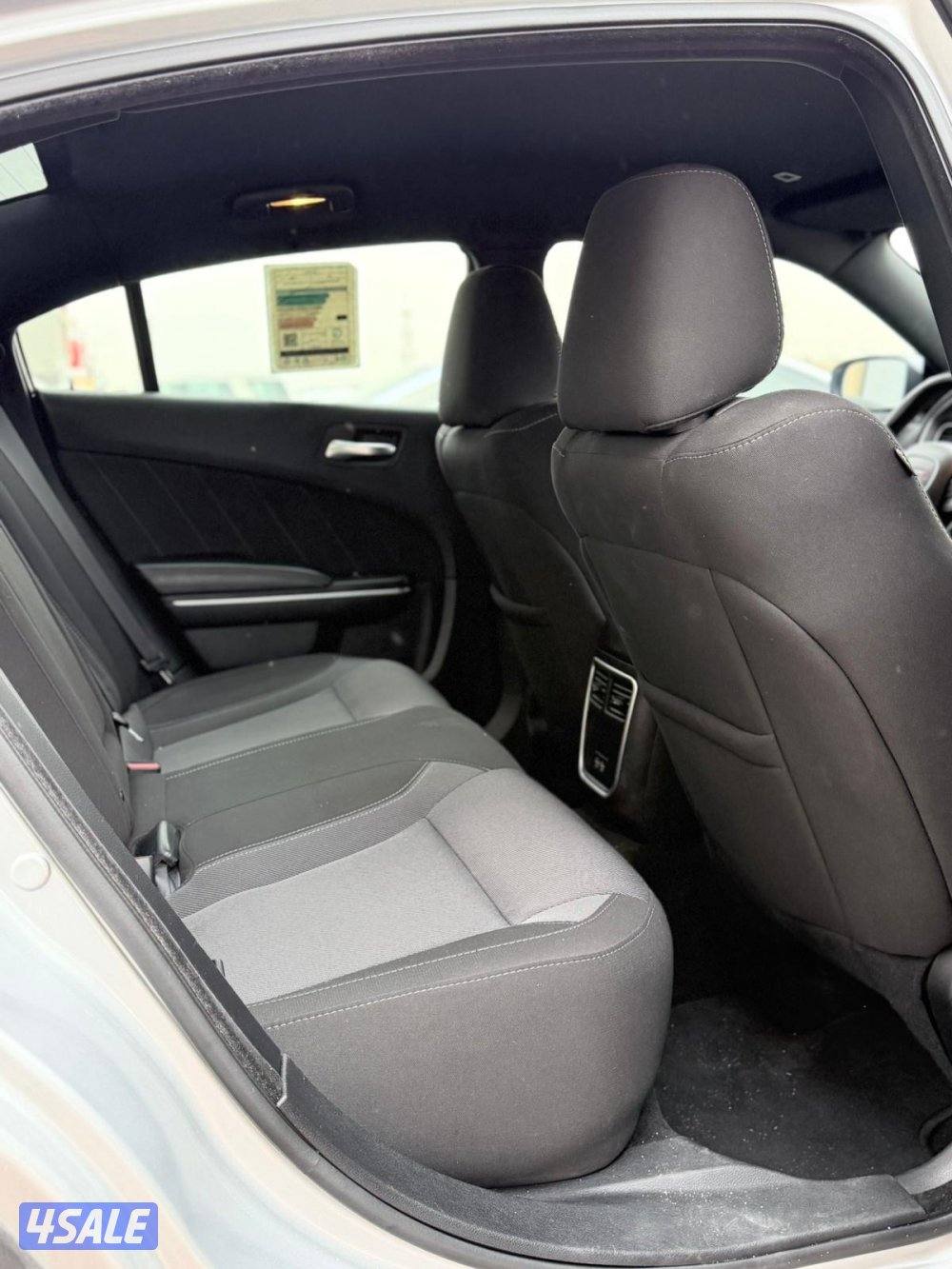 دوج تشارجر 2021 بحالة وكالته8