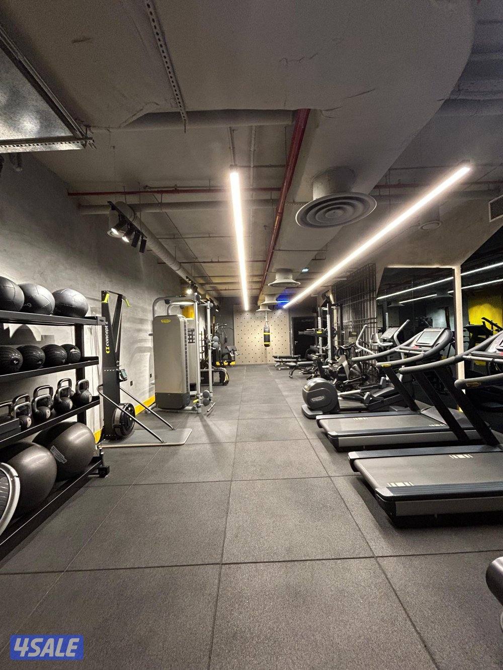 شقة نصف مفروشة للإيجار في مدينة شرق – إطلالة بحر مباشرة مع شهرين مجاني2